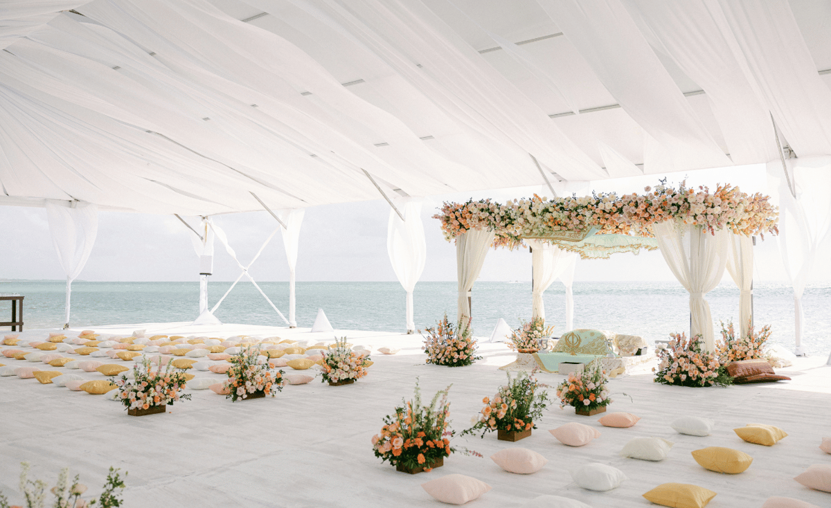 banyan-tree-beachfront-indian-wedding