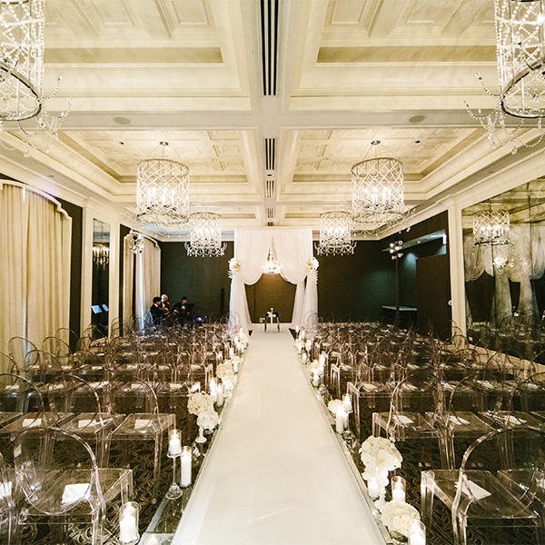 Waldorf Astoria Chicago Hotel