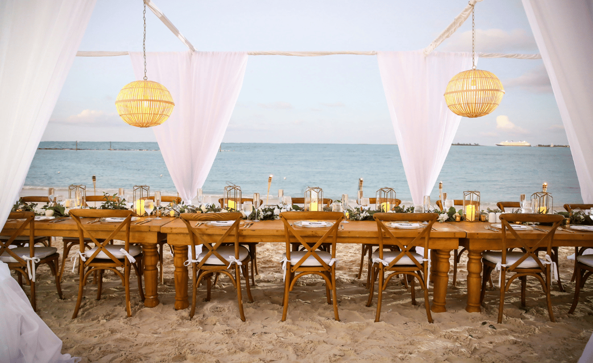 grand-hyatt-baha-mar-tented-beach-reception